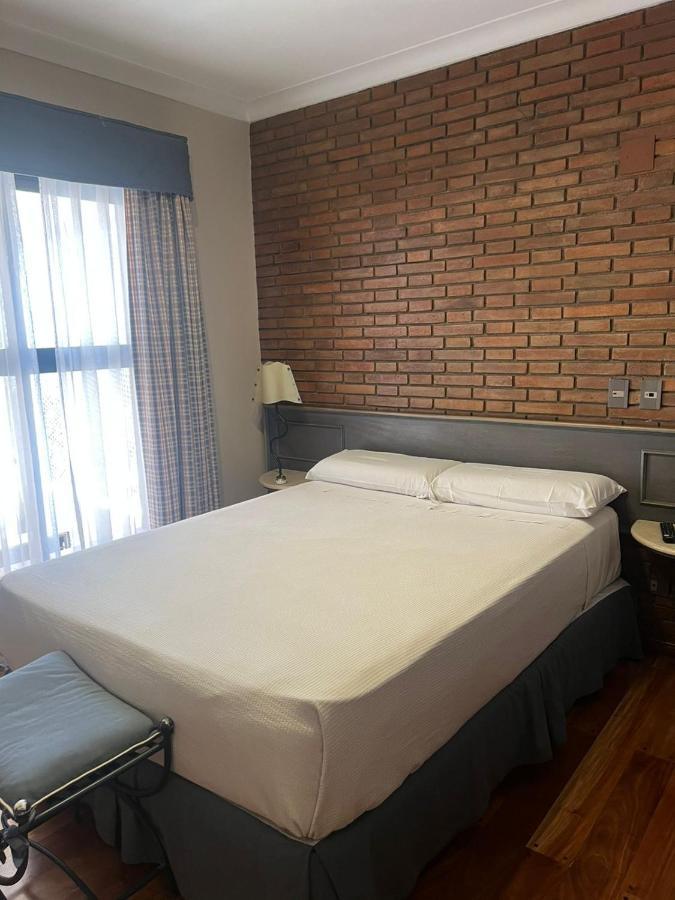 Departamento Centrico Mendoza-Reina Victoria Apartment Exterior photo